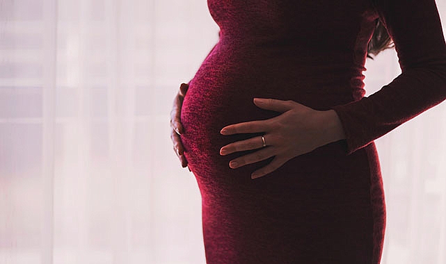 Sezaryen doğumlar anne ve bebek sağlığını tehdit ediyor