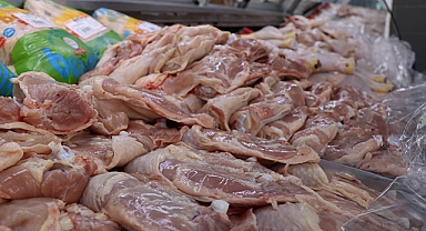 Tavuk eti üretimi yıllık yüzde 3,8 azaldı