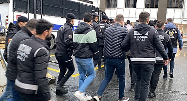 3 ilde rüşvet operasyonu: 79 gözaltı