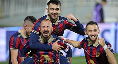 Altınordu, geriden gelip kazanmayı seviyor