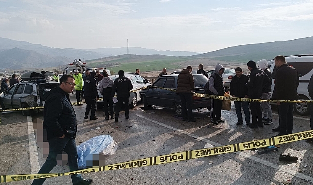 Ankara’da zincirleme trafik kazası: 1 ölü, 11 yaralı