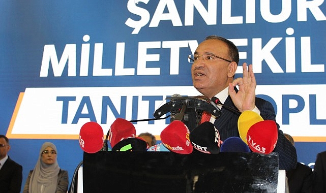 Bozdağ Urfa'da muhalefeti eleştirdi