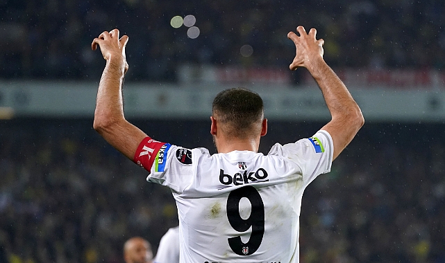 Cenk Tosun, Galatasaray'a karşı seri peşinde