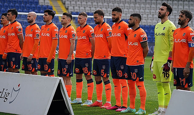 Emre Belözoğlu'ndan kadroda 3 değişiklik