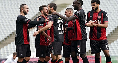 Fatih Karagümrük, ligde yenilmezlik serisini 11 maça çıkardı