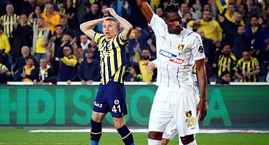 Fenerbahçe’ye Atilla Szalai’den kötü haber