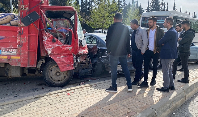 Gaziantep’te 8 araç kazaya karıştı: 1 yaralı