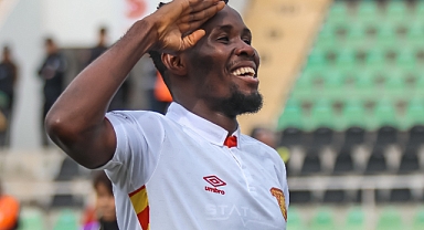 Göztepeli Mamah, ilk sezonunda tam not aldı