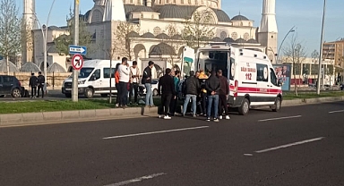 Karşıya geçmeye çalışan yayaya araç çarptı