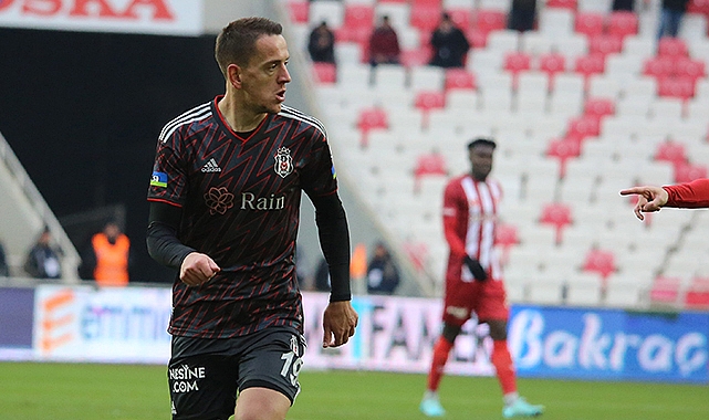 Kartal’da Amir ve Cenk sınırda
