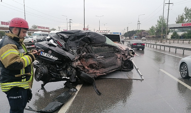 Kocaeli'de zincirleme kaza! yaralılar var