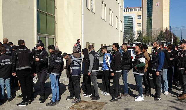 Kökünü Kurutma Operasyonu: 32 tutuklama