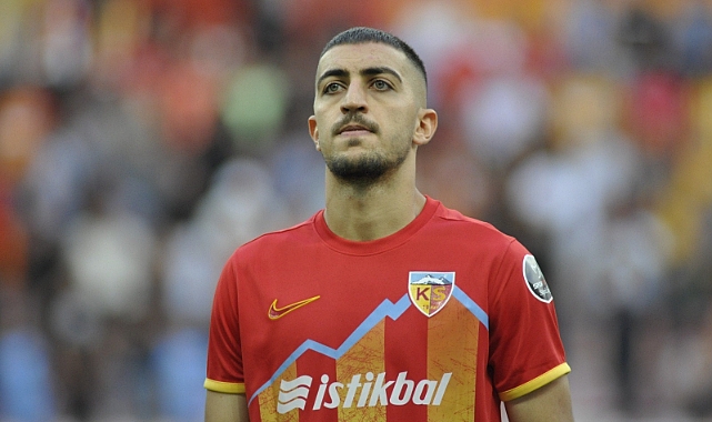 Majid Hosseini forma giyemeyecek
