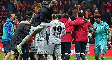 Medipol Başakşehir 3. kez Ziraat Türkiye Kupası’nda yarı finalde