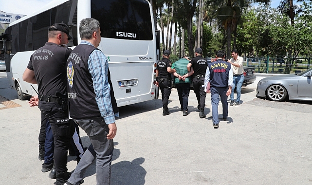 Milyonlarca lira dolandırıcılık yapan 3 şüpheli tutuklandı