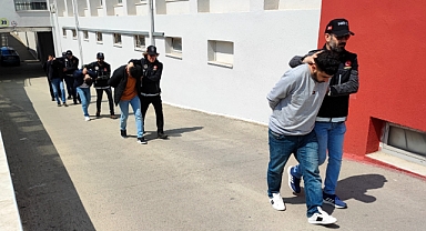 Patateslerin arasından çok sayıda uyuşturucu hap çıktı