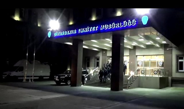 Sahte maillerle vatandaşları dolandıran 20 hacker yakalandı
