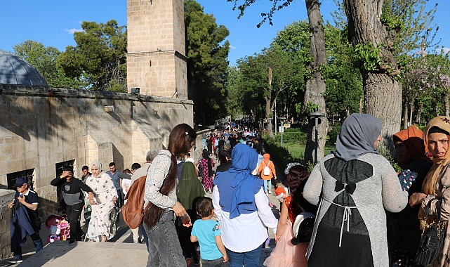 Şanlıurfa turizminde bayram bereketi