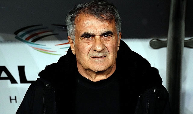 Şenol Güneş kazanan kadroyu bozmadı