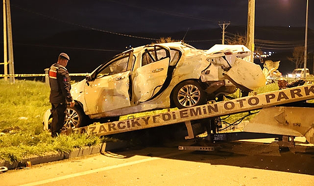 Tır ile otomobil çarpıştı: 1 ölü, 3 yaralı