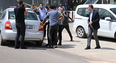 Urfa'da idareciyle tartışan öğrenci silahla okulu bastı