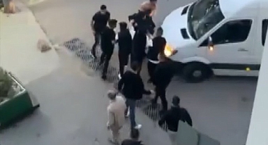 Yan bakma kavgası kanlı bitti: 4 yaralı