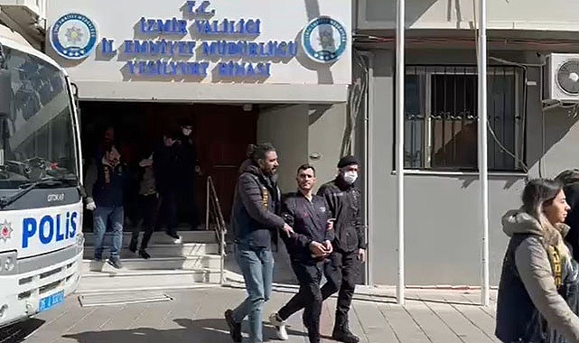 Yeşilçam filmleri İzmir'de gerçek oldu