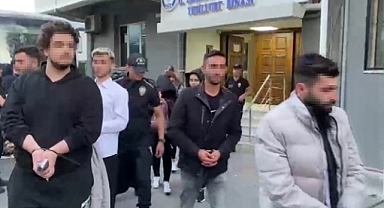 450 kişiyi oltalama yöntemiyle dolandıran 49 şüpheli tutuklandı