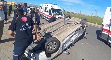 Adıyaman'da otomobiller çarpıştı: 4 yaralı