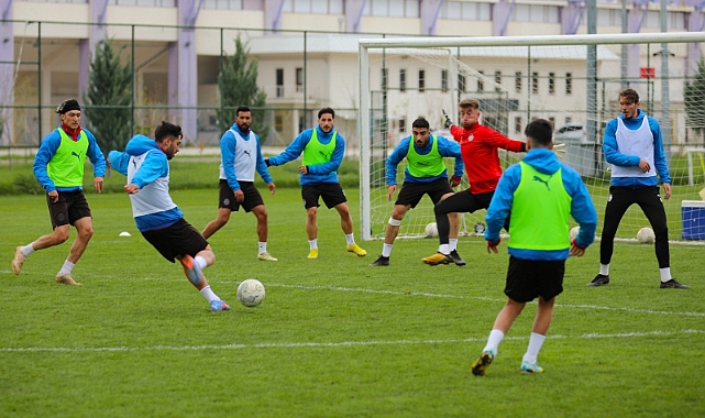 Afyonspor, Şanlıurfaspor maçına hazırlanıyor
