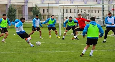 Afyonspor, Şanlıurfaspor’u ağırlıyor