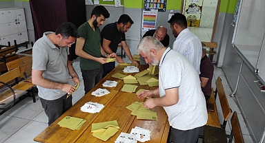 Bakan Bozdağ'ın oy kullandığı sandıkta Erdoğan çıktı