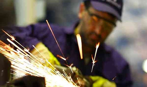 Çalışılan saat endeksi yıllık yüzde 5,9 arttı