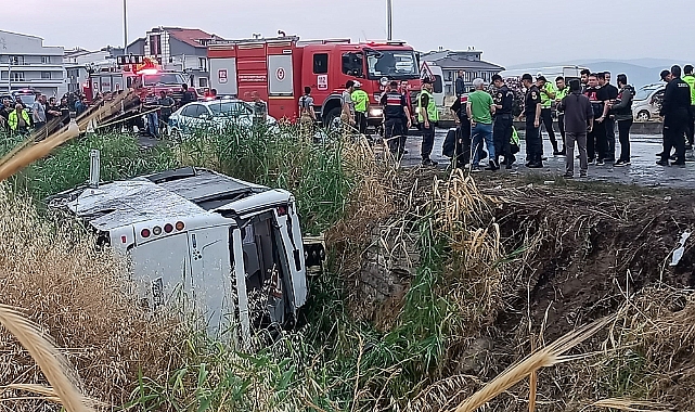Cezaevi nakil aracı şarampole devrildi: 10 yaralı