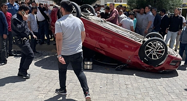 Diyarbakır'da otomobil takla attı: 3 yaralı
