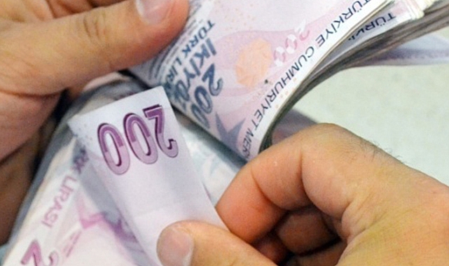 Ekonomi ilk çeyrekte yüzde 4 büyüdü