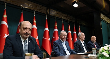 'En düşük kamu işçisi ücretini 15 bin liraya çıkarıyoruz'