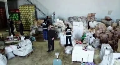 Gaziantep'te tonlarca bozulmuş gıda ele geçirildi
