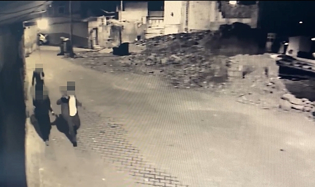 Hırsızın rahat tavırları dikkatten kaçmadı