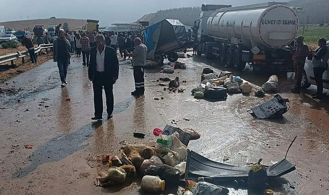 İşçileri taşıyan minibüs, hafriyat kamyonu ile çarpıştı