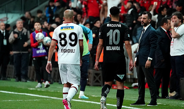Karagümrük'te Sofiane Feghouli ilk kez 11'de başladı