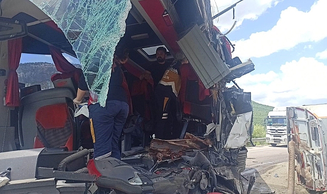 Konya’da feci kaza! Ölü ve yaralılar var