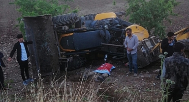 Köy korucusu iş makinesinin altında kalarak can verdi