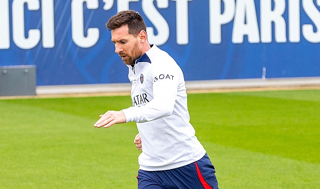 Lionel Messi antrenmanlara geri döndü
