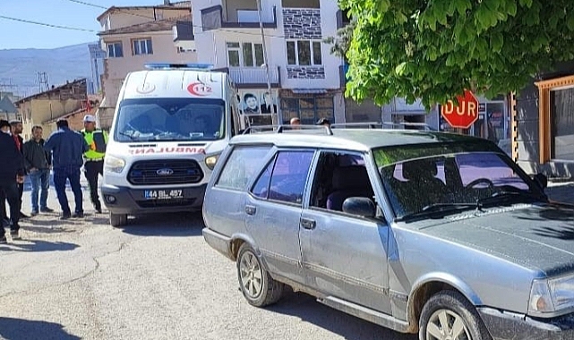 Malatya'da iki araç çarpıştı: 1 yaralı