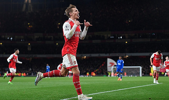 Martin Odegaard, Arsenal’ı sırtlıyor