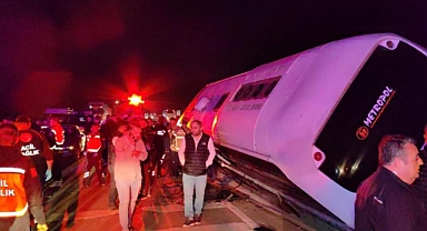Öğrencileri taşıyan tur otobüsü kaza yaptı: Ölü ve yaralılar