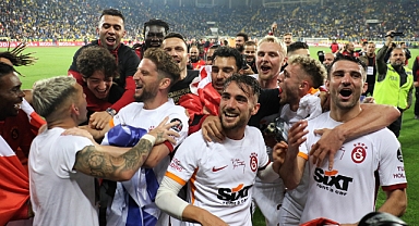 Sarı-kırmızılılar, 3 sezon sonra şampiyonluğa ulaştı