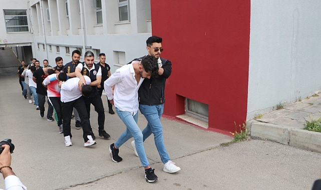 “Sazan sarmalı” yöntemiyle 1 milyon liralık vurgun: 7 tutuklama