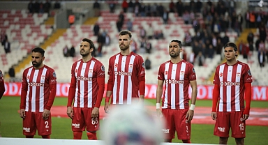 Sivasspor’da 38 günlük galibiyet hasreti sona erdi